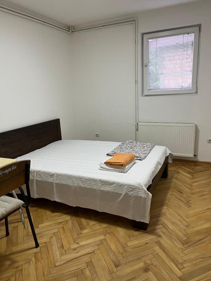 中华楼 - Belgrad Exteriör bild