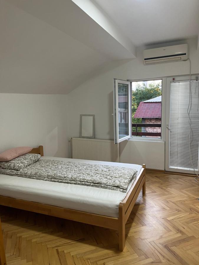 中华楼 - Belgrad Exteriör bild