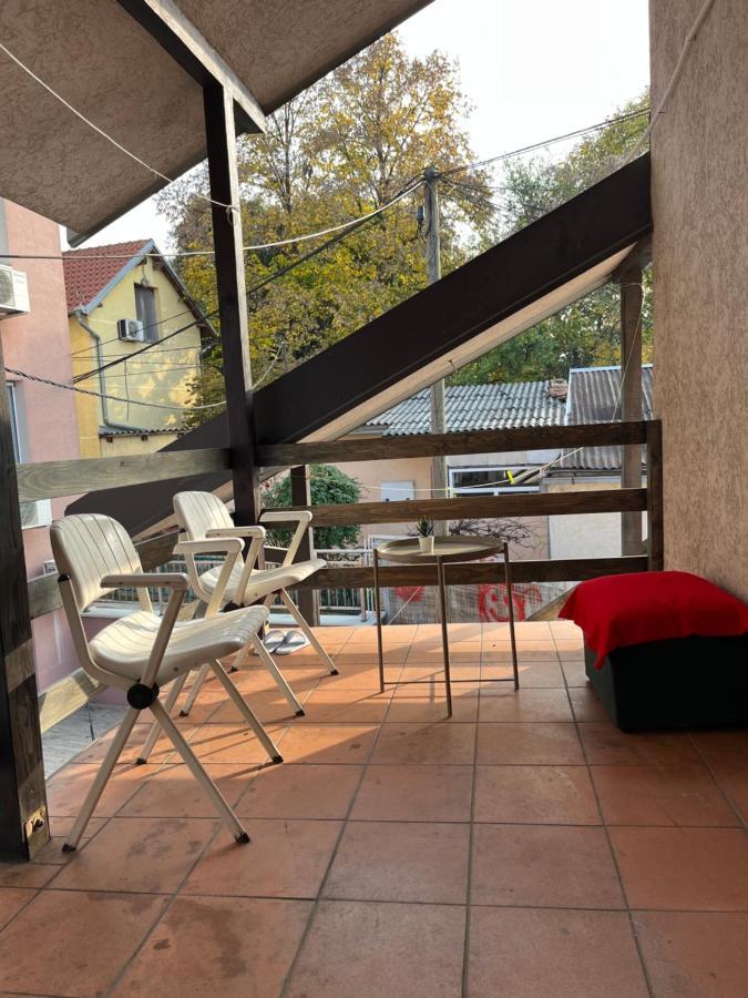 中华楼 - Belgrad Exteriör bild